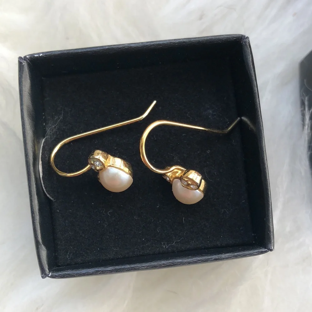 DISNEY Mickey Mouse Gold, Pearl and Gemstone Earrings - Picture 4 of 12